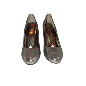 Paris Hilton Chico Heels Size 8